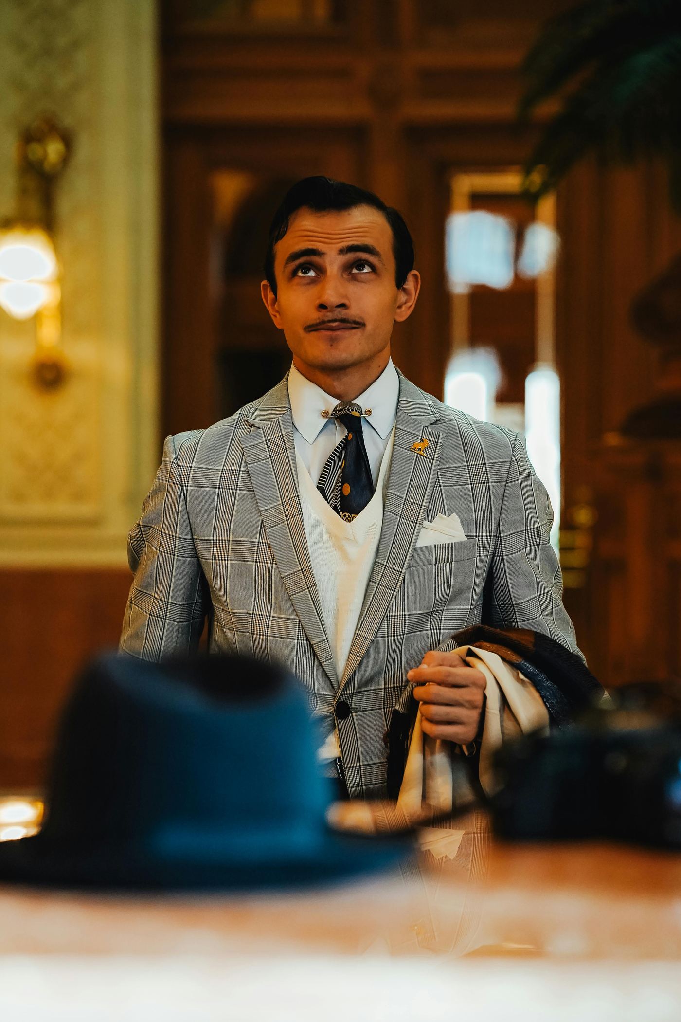 Service palace, Académie l'Étiquette au Quotidien